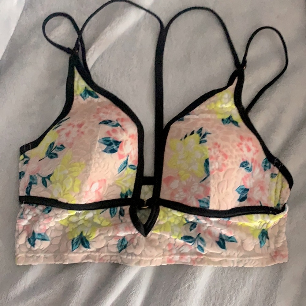 Victoria’s Secret bralette